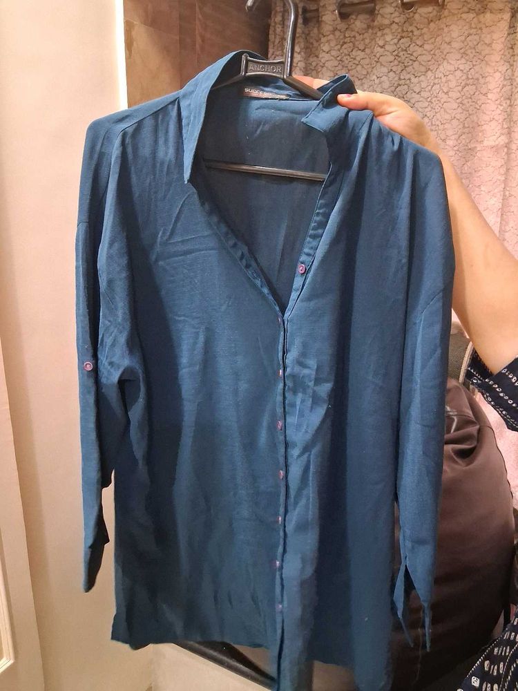 Elegant Teal Button-Up Blouse