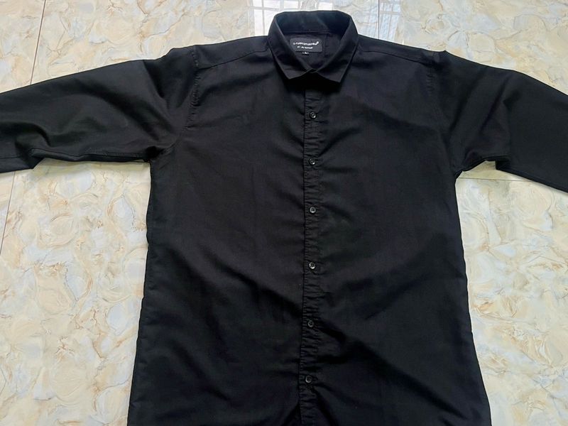 Classic Black Men's Long Sleeve Shirt