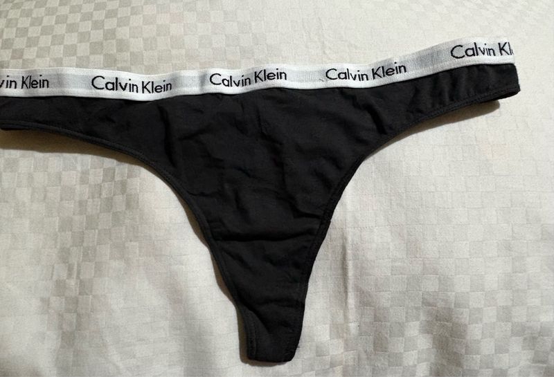 Calvin Klein Thong👙💋