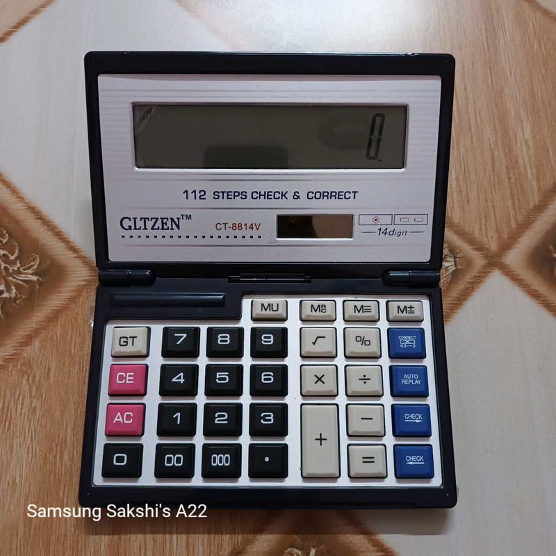 Vintage GLTZEN Calculator CT-8814V