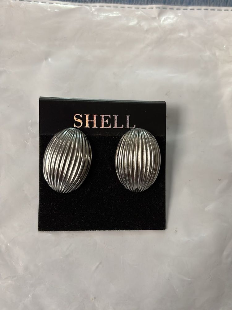 Elegant Silver Tone Textured  Oval Earrings