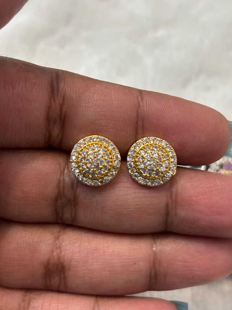 Sparkling Stud Earrings