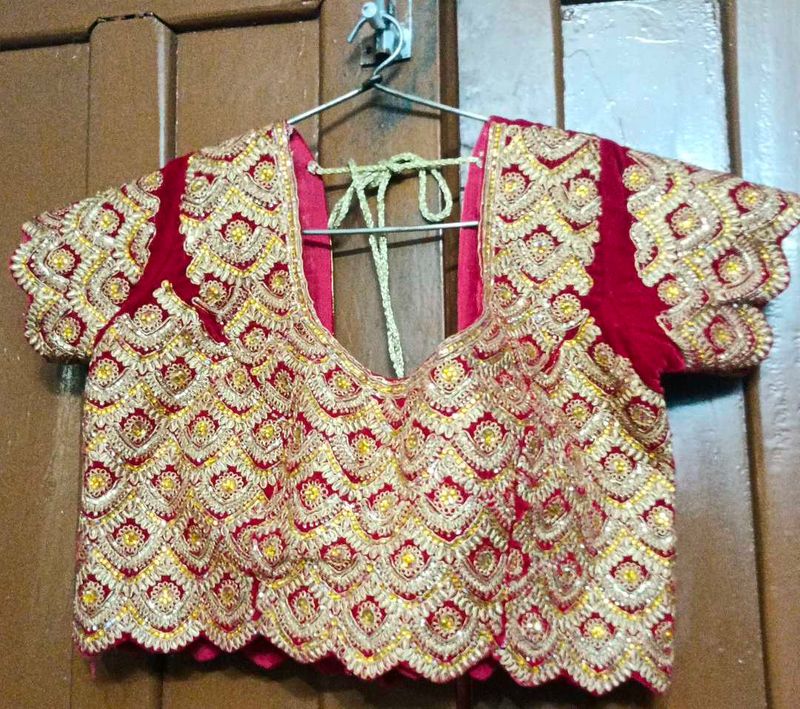 Beautiful Embroidery Sequinned Stitched Lehenga