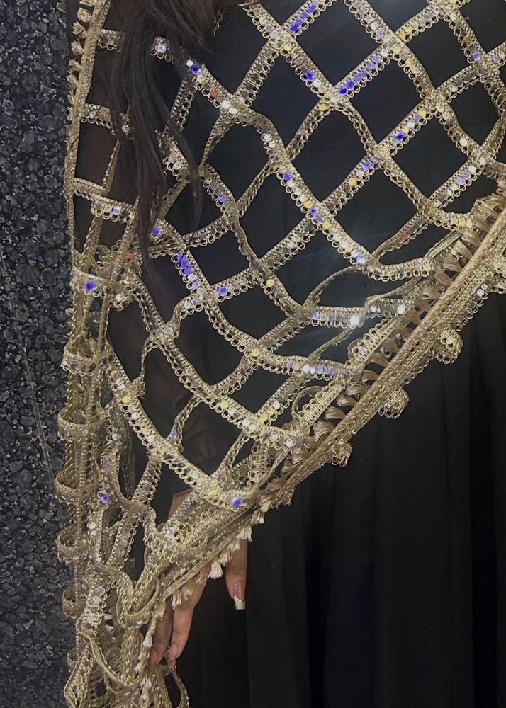 Trendy mirror dupatta