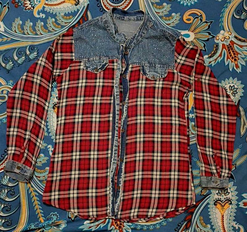 Stylish Checkered Denim Shirt – Dual Tone Look