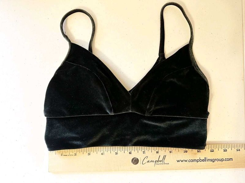 victoria's Velvet Bralette 32D,34A, 34AA