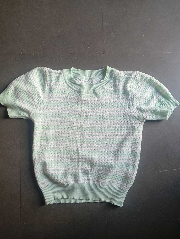 Cute Green Knit Top💚