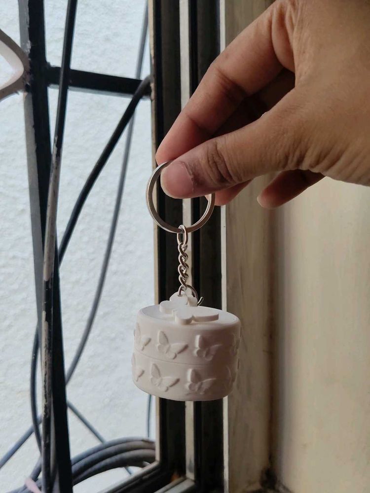 Ring holder Keychain