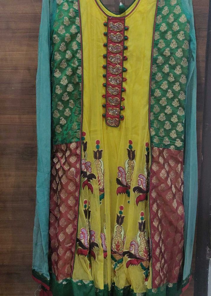 Elegant Embroidered Anarkali Kurta