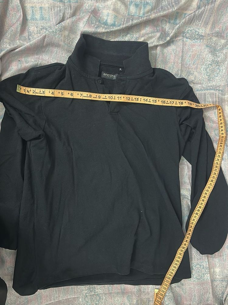 Men's Black Long Sleeve Collared Shirt