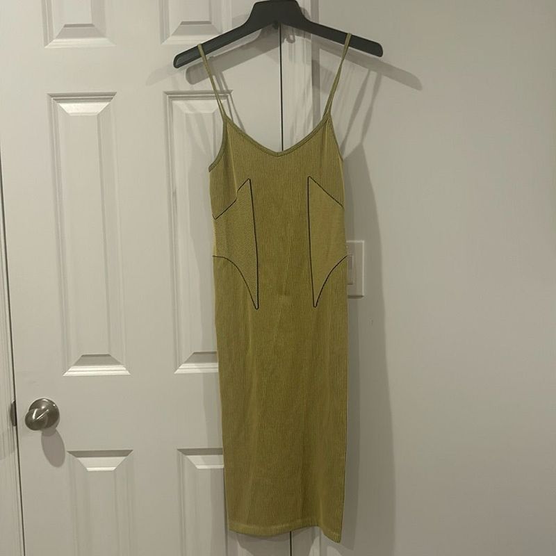 Green Ribbed Spaghetti Strap Midi Dress