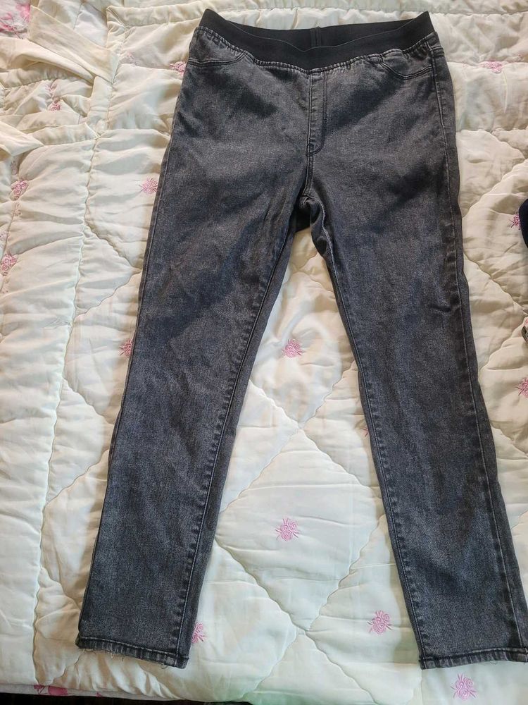 Gray Denim Jeggings