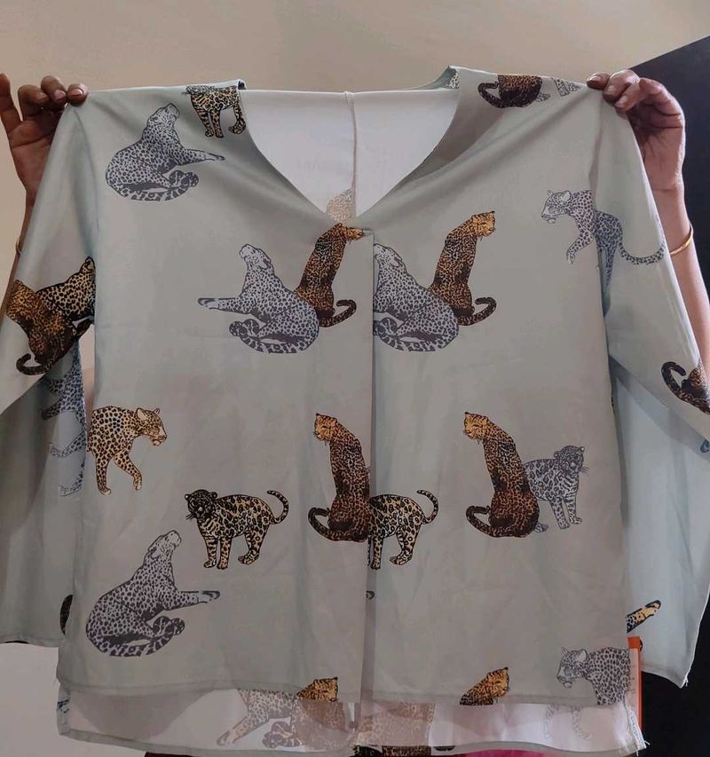 Light Blue Leopard Print Tunic Top
