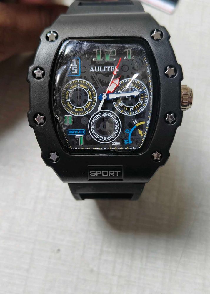 AULITE Sport Watch - Stylish &amp; Functional