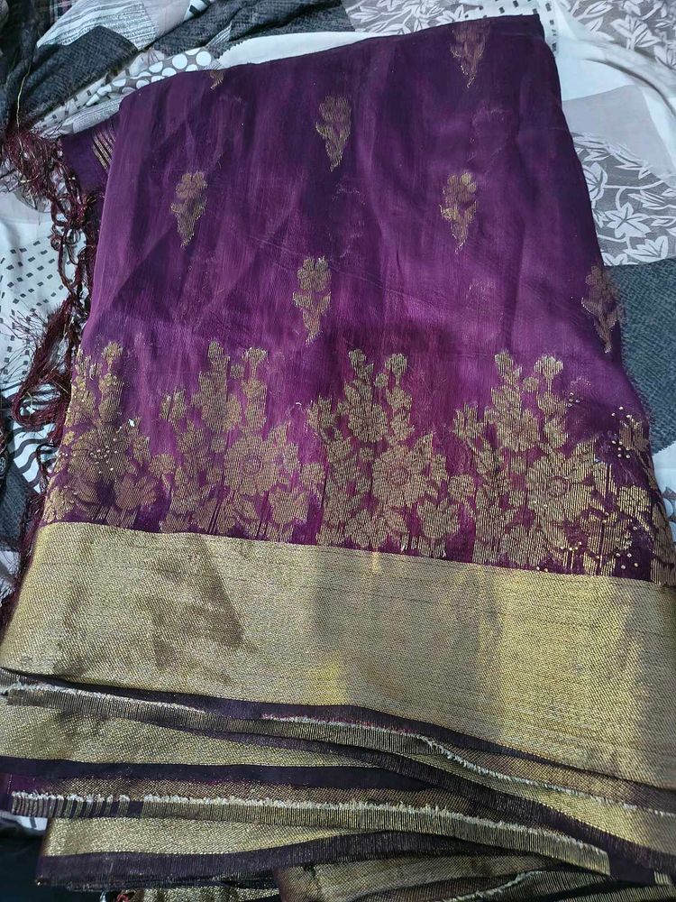 Exquisite Purple Silk Saree