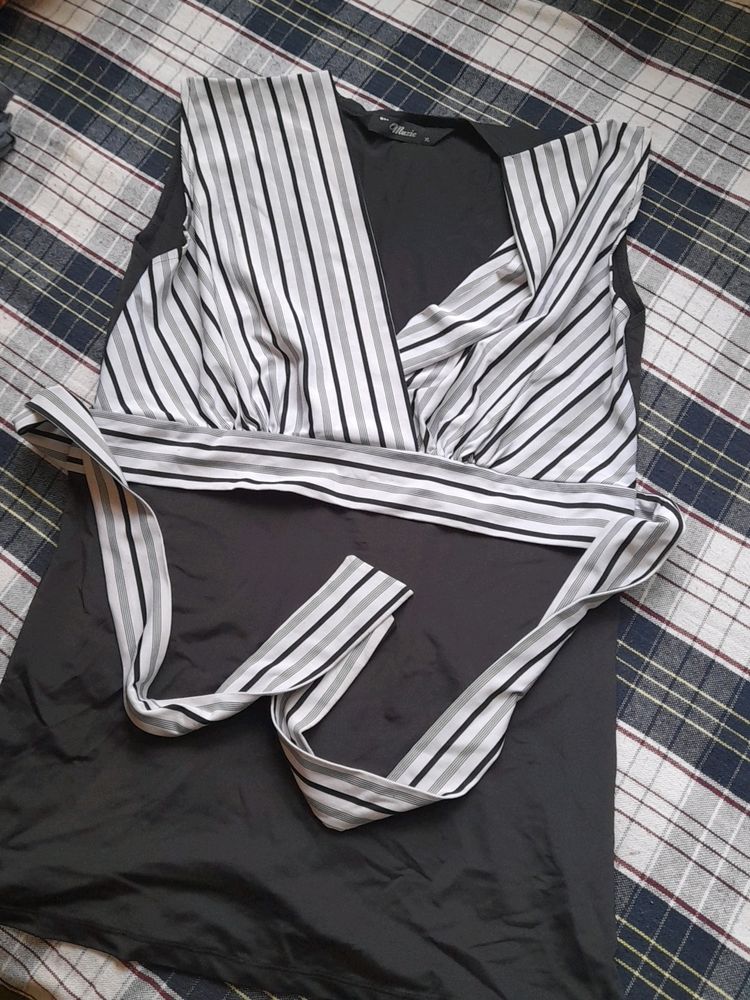 SEXY OFFICE CORE BLACK AND WHITE STRIPPED DRESS