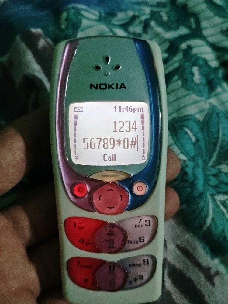 Nokia 2300