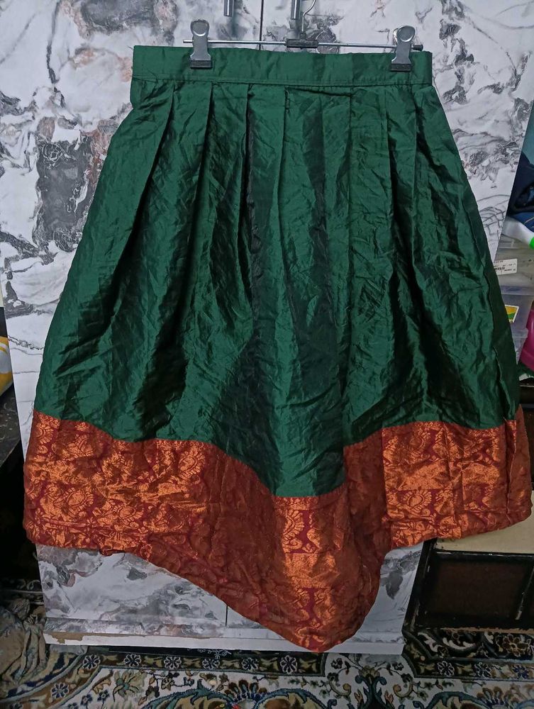 Beautiful Green👗🥳 &amp; Orange Ethnic Skirt
