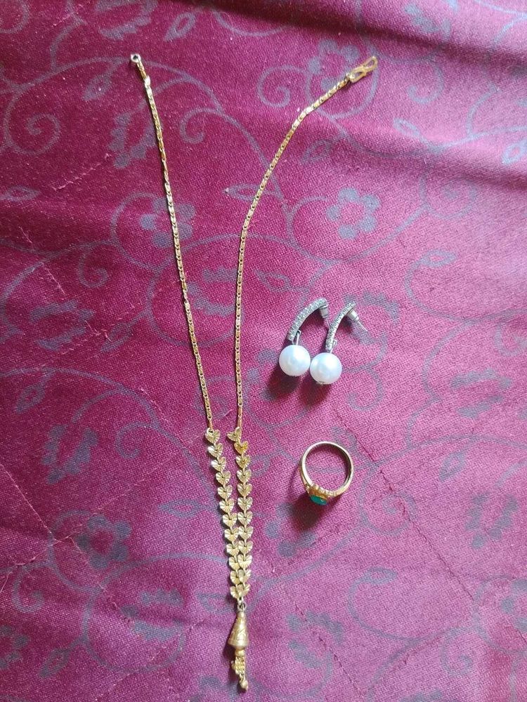 Elegant Gold Tone Necklace, Earrings &amp; Ring Set