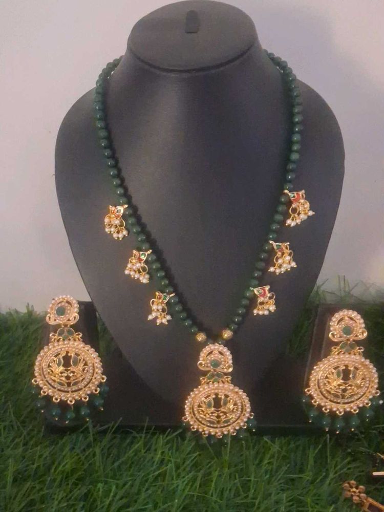 Elegant Green Beaded Necklace &amp; Earrings Set