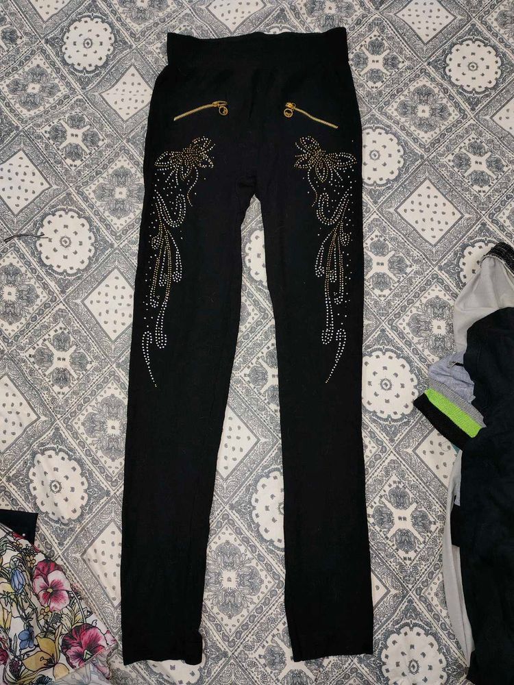 Stylish Black Embellished Leggings