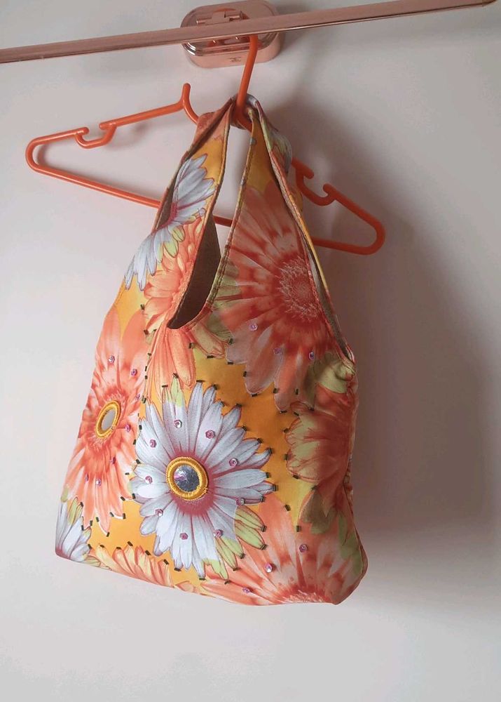 Unused Jute Floral Print Hobo Bag