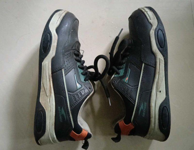 Men's Black Sneakers