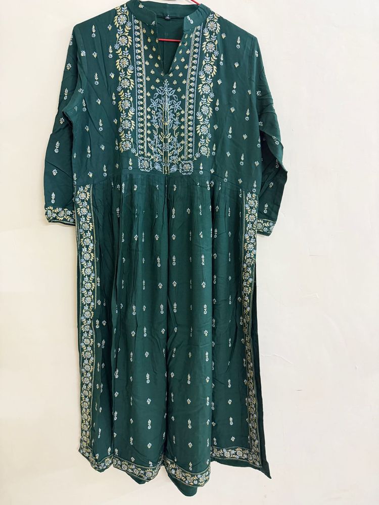 Beautiful Green Embroidered Kurta