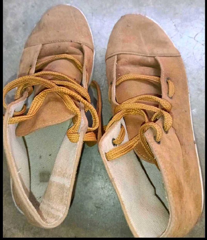 Comfortable Brown Casual Shoes