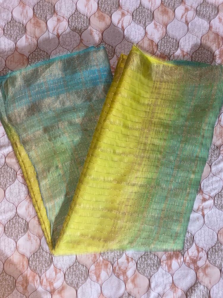 Stunning Ombre Saree with Gold Accents