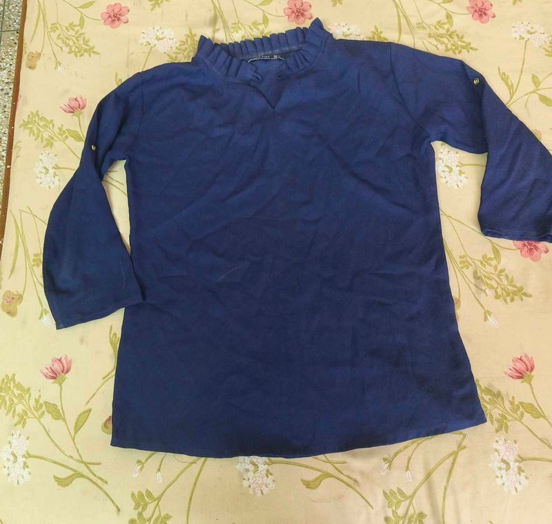 Stylish Blue Bell Sleeve Top