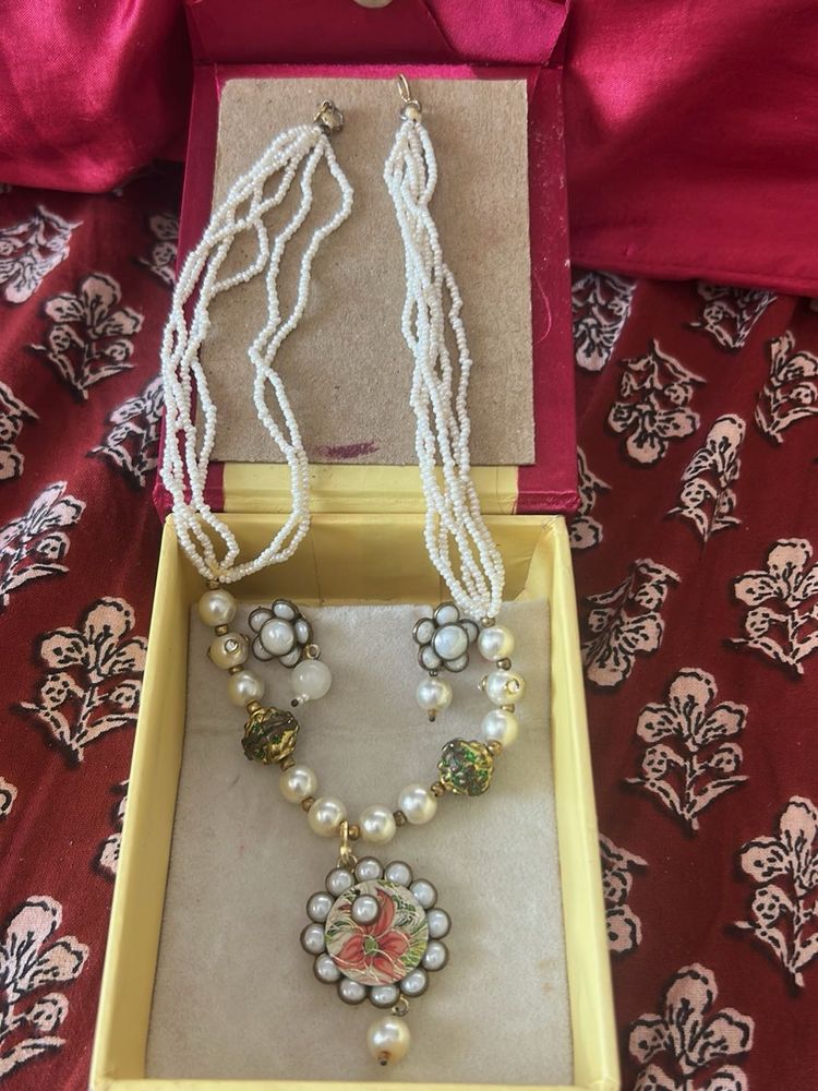 pearl Beaded Necklace Set