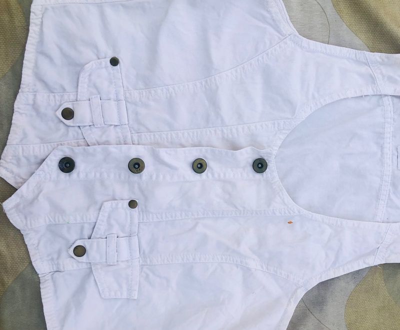 Danim Sleeveless Jacket ,white Colour