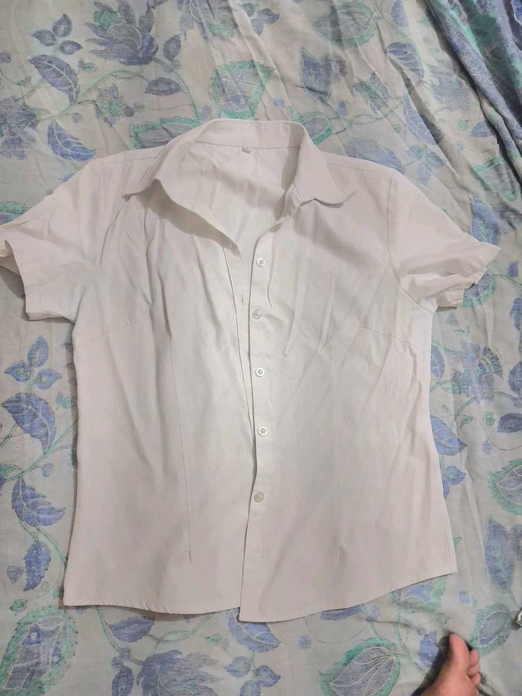 Classic White Short Sleeve Button-Up Top