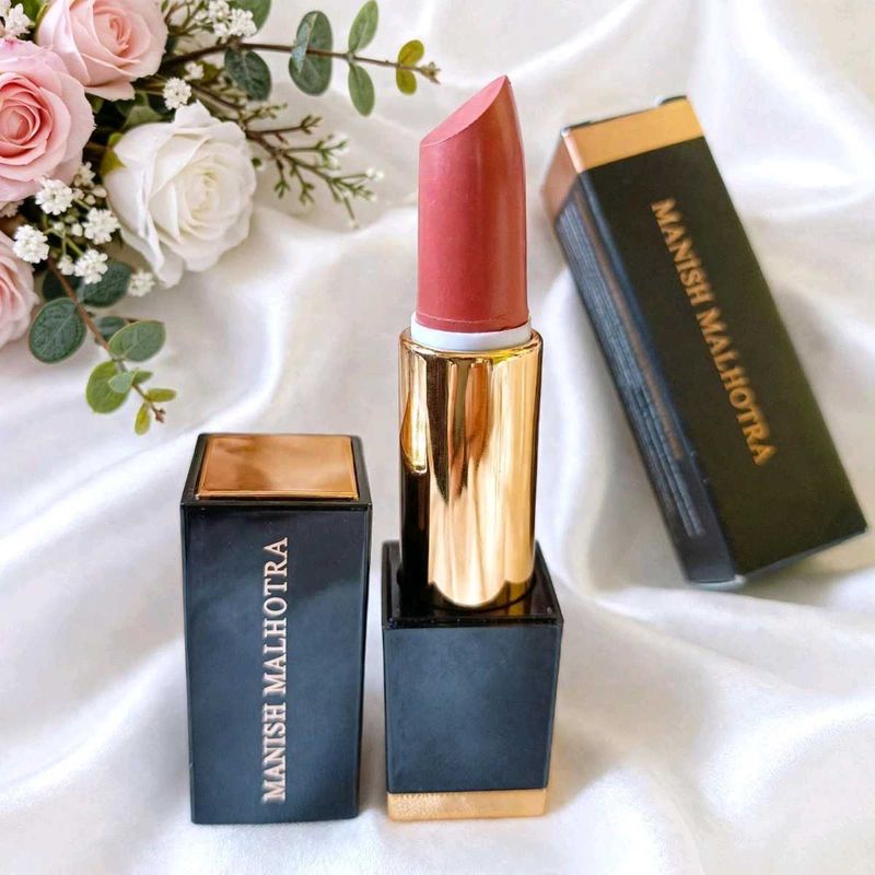 Manish Malhotra Lipstick Desert Suede