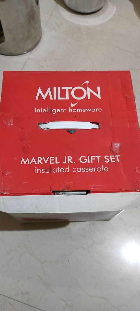 New unused Milton marvel jr gift set