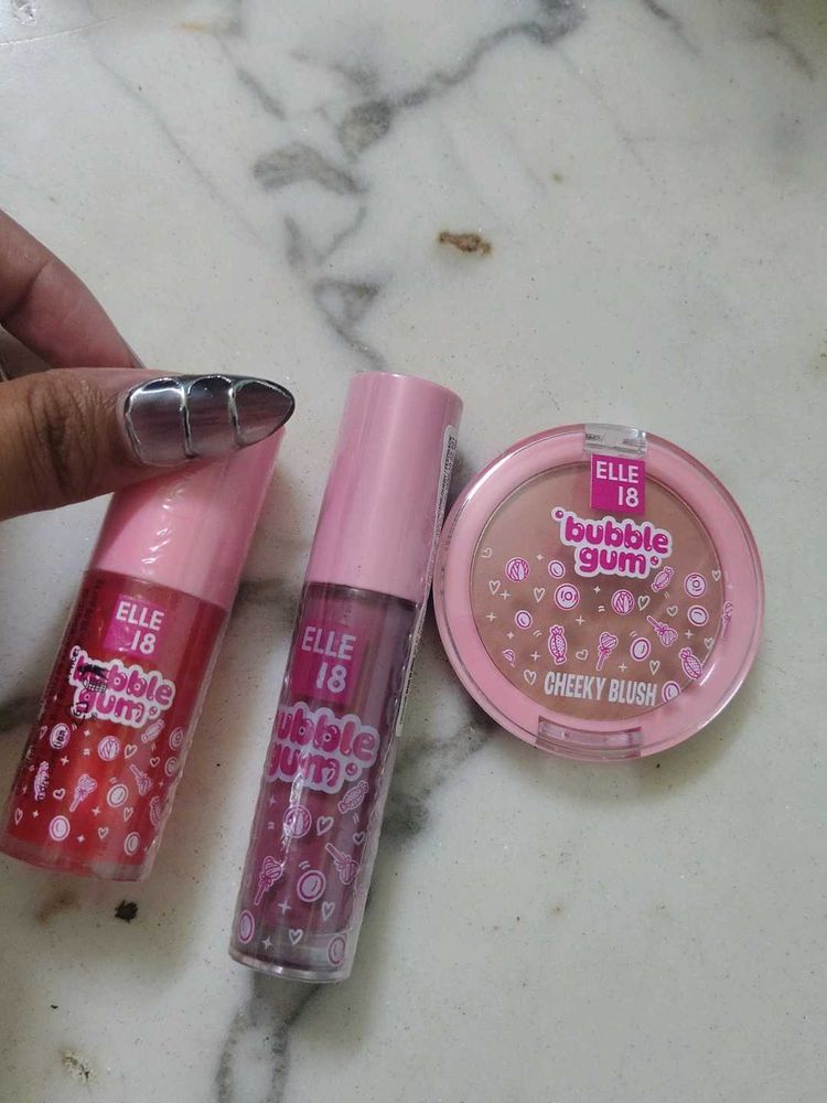 Elle 18 Bubble Gum Makeup Set
