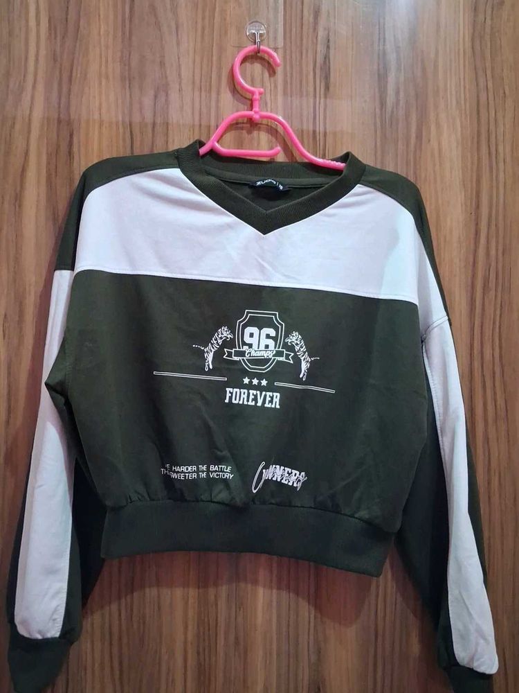 Green &amp; White Crop Sweatshirt