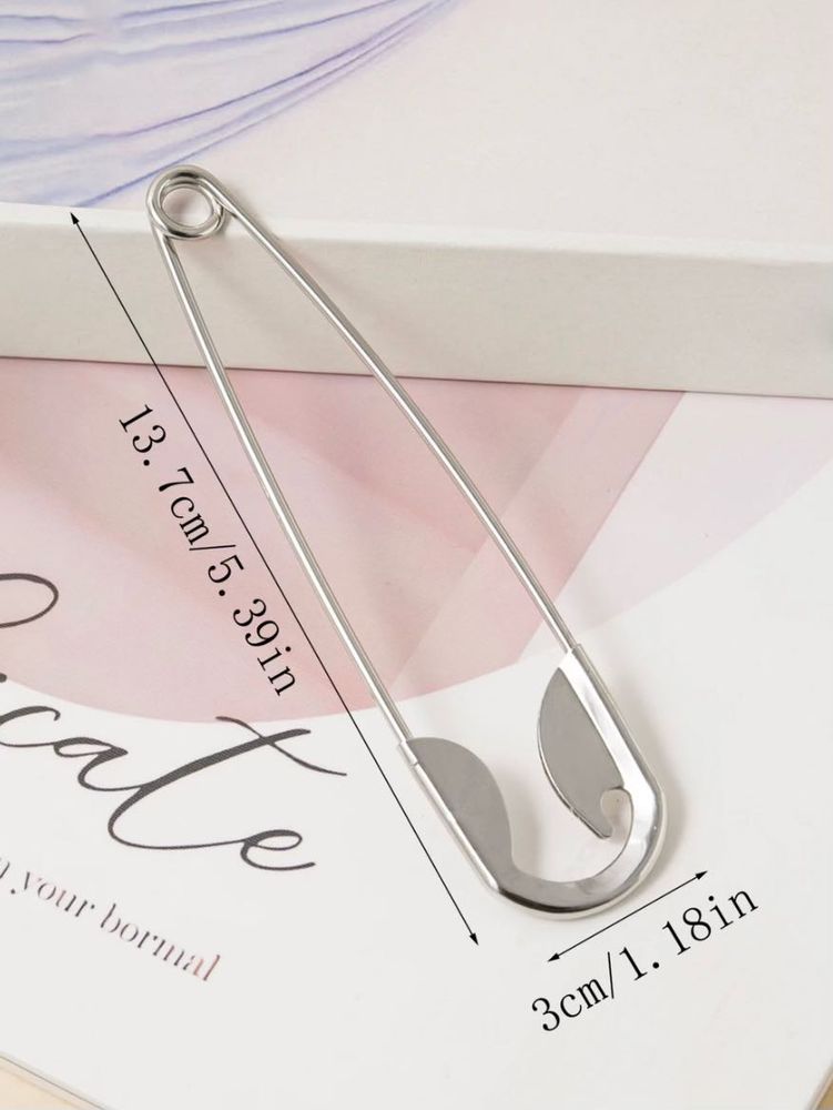 Viral Oversized Safety Pin Hair Clip