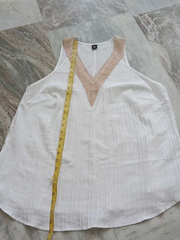 White Sleeveless V-Neck Top with Crochet Trim