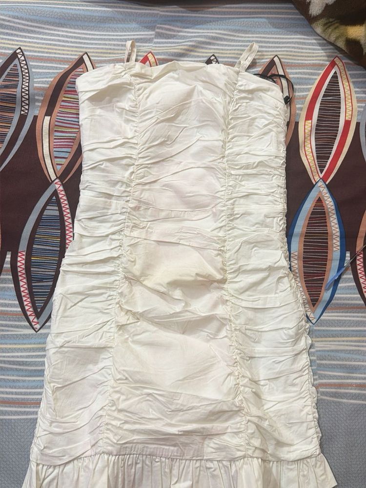 Chic Ruched Strapless Dress