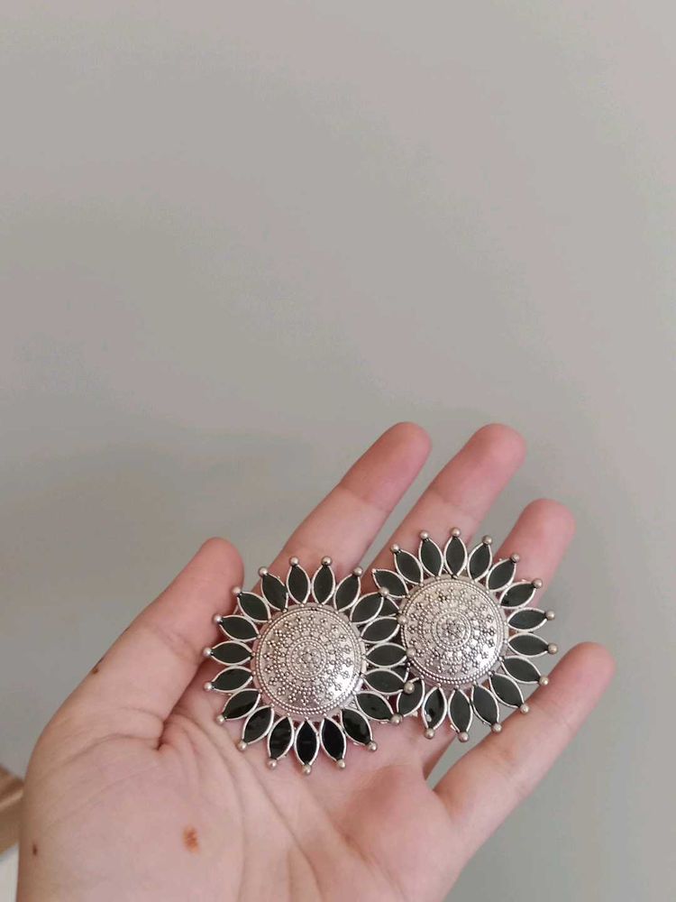 Designer Black &amp; Silver Floral Earrings