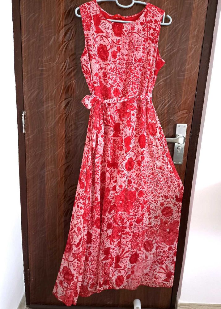 Red Floral Sleeveless Maxi Dress
