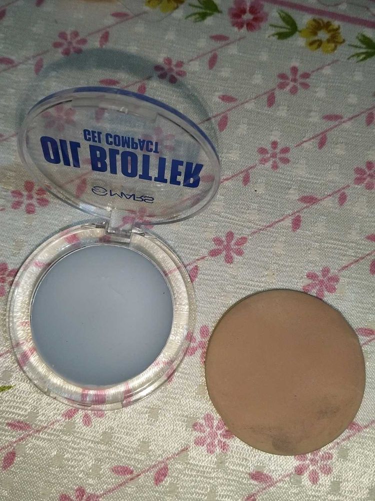 Fame Compact Powder