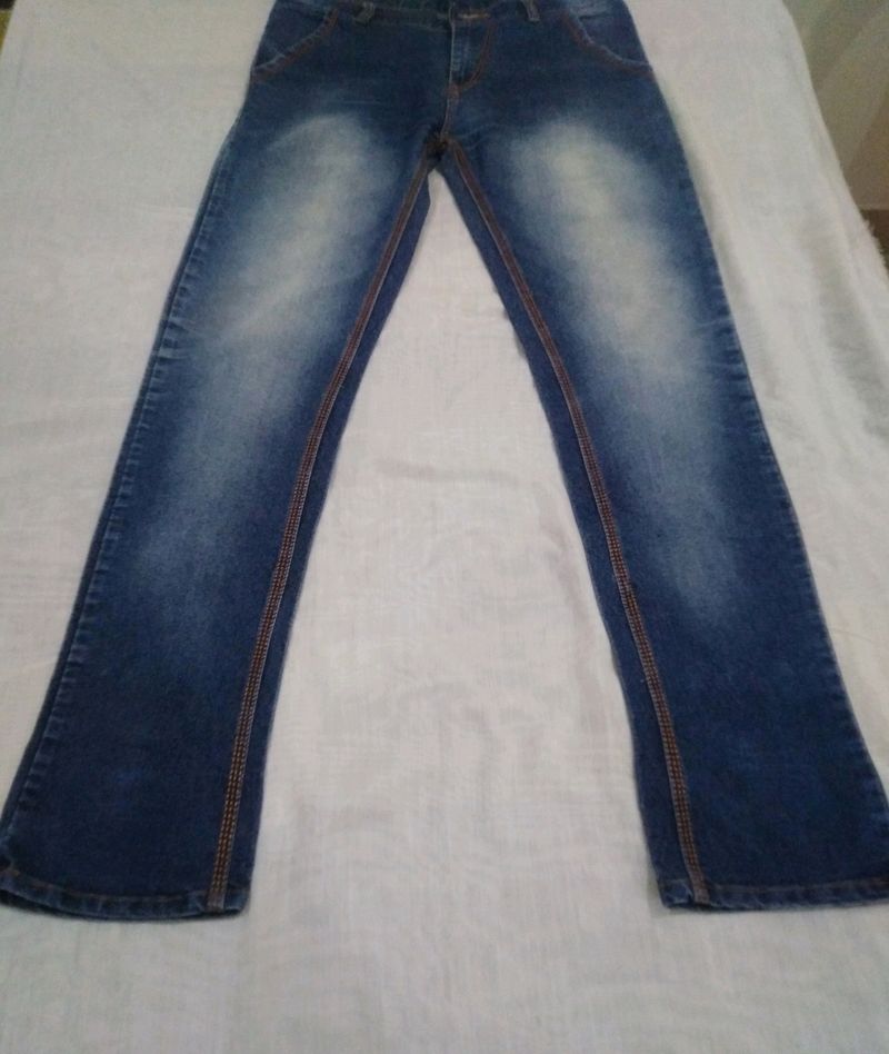 Front faded Denim