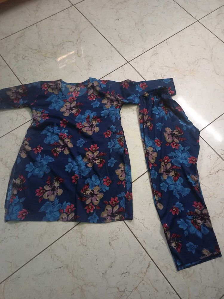 Blue Floral Kurta Set / cord se
