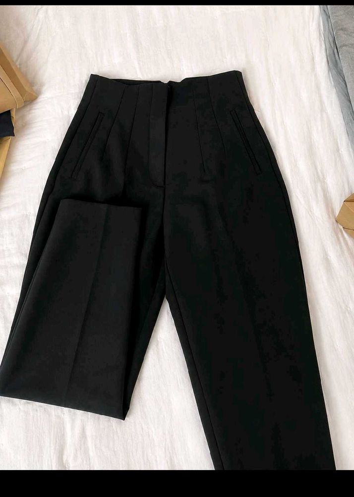 Combo ZARA High-Waisted Trouser