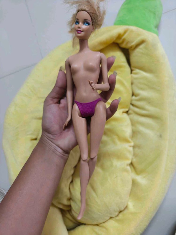 Barbie Doll - Customizable Figure