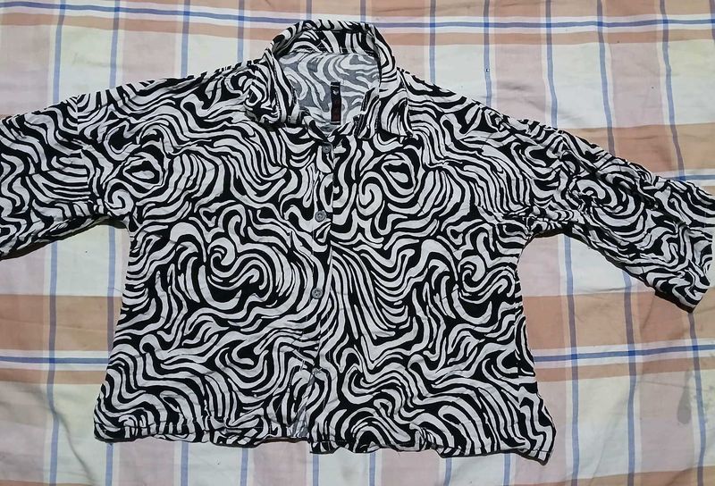 Black &amp; White Patterned shirt