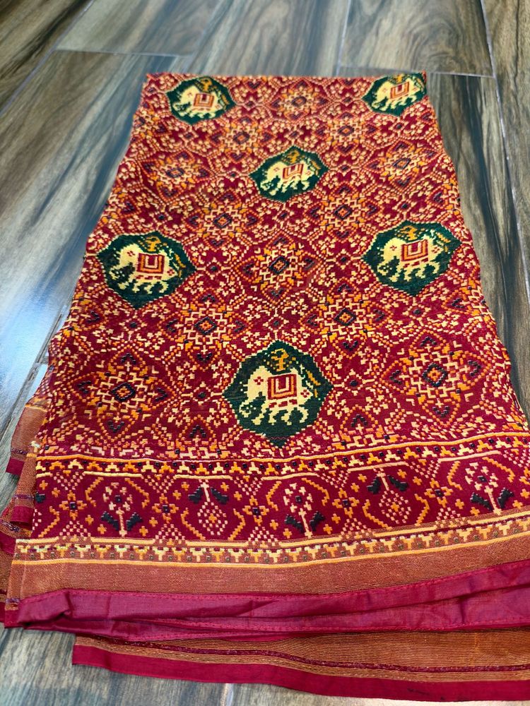 Elegant Red Elephant Print Saree